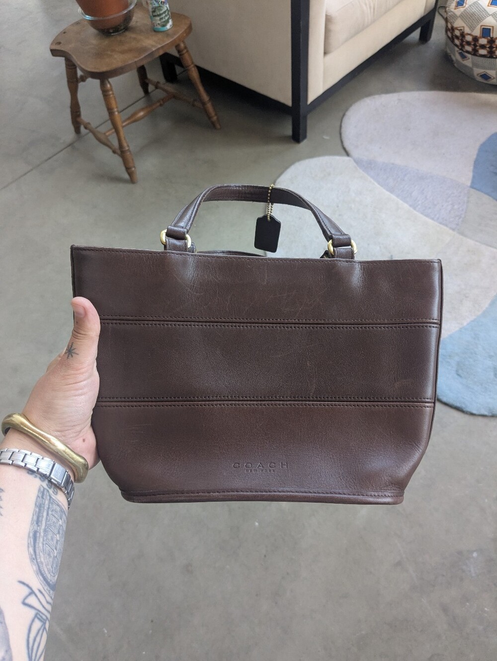 Vintage Coach 9081